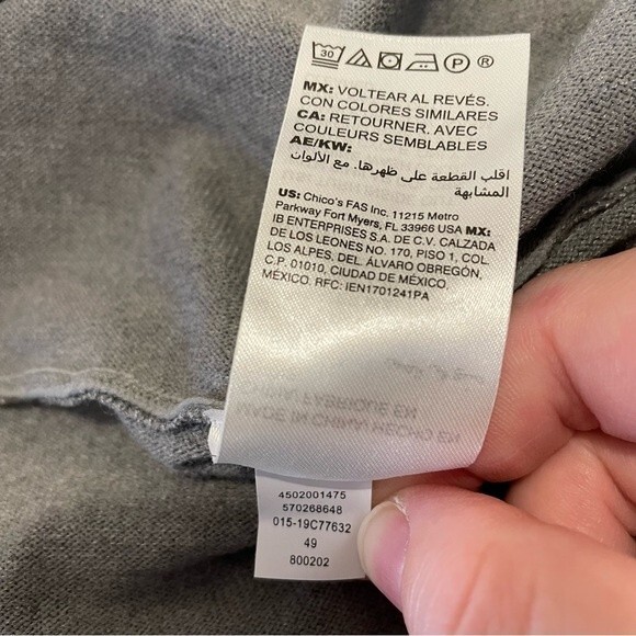 Chicos Long Sleeve Boat Neck Gray Lightweight Pull Over Sweater Size 3 - Picture 5 of 6